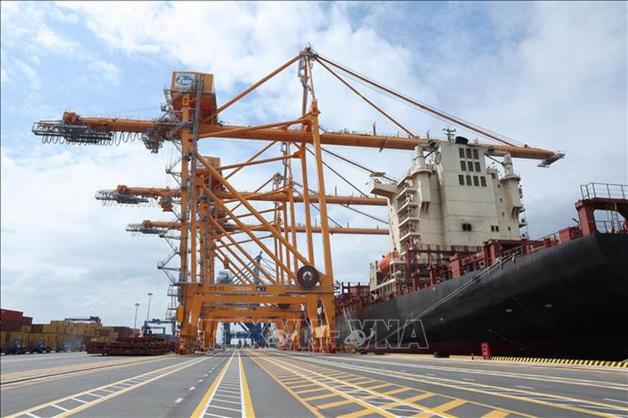 Chủ tịch nước Lương Cường dự khánh thành Bến cảng container quốc tế số 3 và 4 tại Hải Phòng- Ảnh 8.