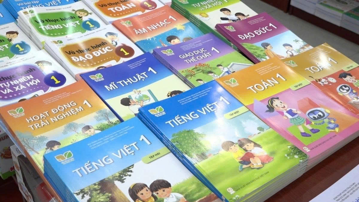  Thống nhất một bộ sách giáo khoa: Đồng bộ để hiệu quả, tạo niềm tin
