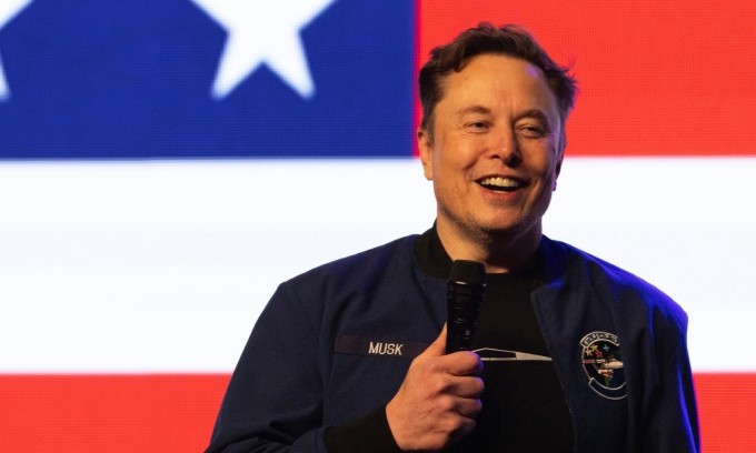 Elon Musk xây dựng hệ thống bán thẻ vàng nhập cư 5 triệu USD