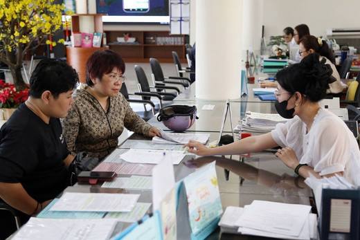 Bộ Chính trị yêu cầu hoàn tất sắp xếp cấp xã trước 15/7, cấp tỉnh trước 15/8/2025