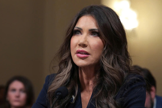  Mỹ tăng gấp ba tiền hỗ trợ cho người nhập cư tự trục xuất 