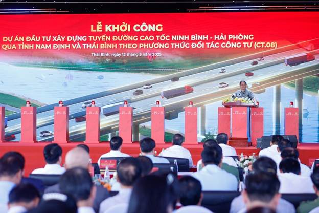 Thủ tướng dự lễ khởi công tuyến cao tốc huyết mạch qua Thái Bình, Nam Định- Ảnh 3.