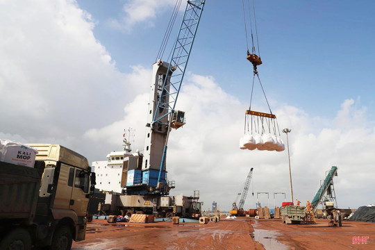 Hà Tĩnh thu ngân sách nội địa đạt hơn 4.000 tỷ đồng