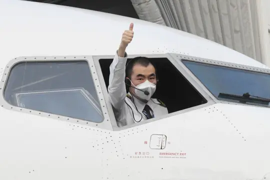 Phi công ngoại thất thế ở Trung Quốc 