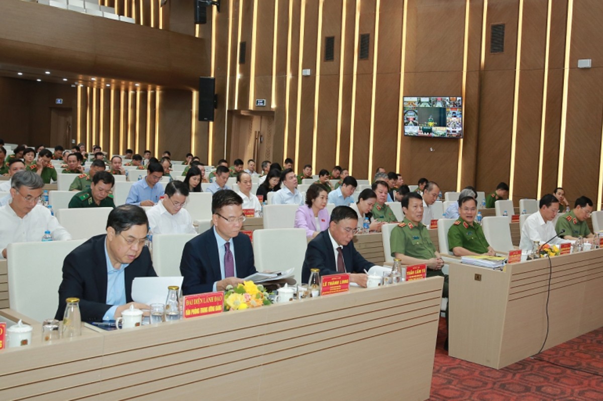 Huy động cả hệ thống chính trị và người dân trong phòng, chống ma túy