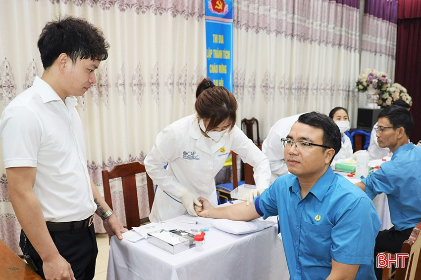 Tháng Công nhân 2025 tại Hà Tĩnh hướng về đoàn viên, người lao động